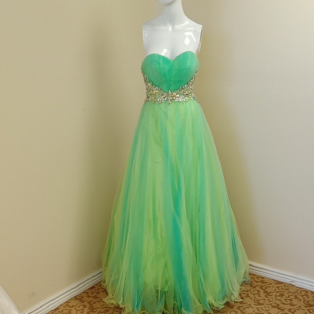 Nina Canacci Strapless Green Gown with Embellished Waist